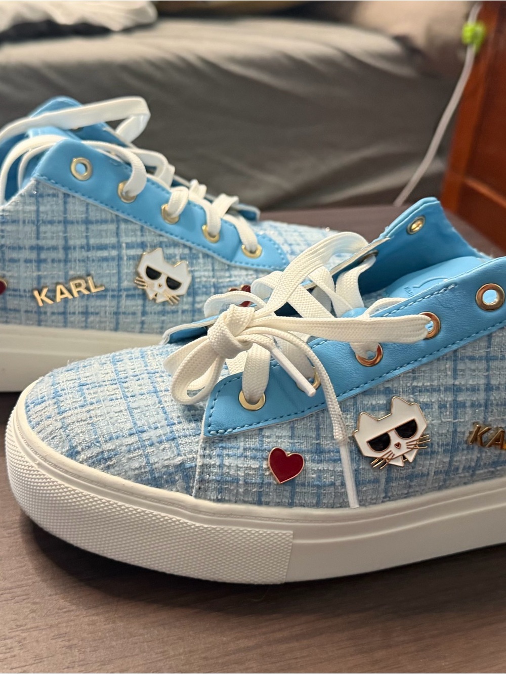 Kar Lagerfeld Light Blue Tweed Lace-Up Sneakers. Size 8.
